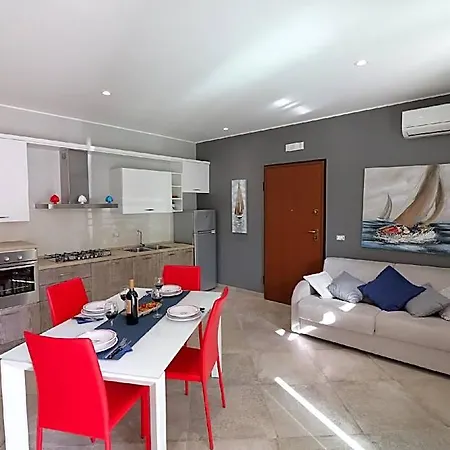 Modern Casa Giuditta Deluxe A Wi-fi Balcony Отель 3*
