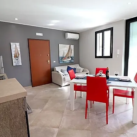 Modern Casa Giuditta Deluxe A Wi-fi Balcony Отель 3*